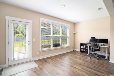This beautiful 3-bedroom, 2.5-bath home is in the on Arrowhead Country Club in South Carolina - for sale on GolfHomes.com, golf home, golf lot
