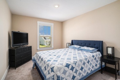 This beautiful 3-bedroom, 2.5-bath home is in the on Arrowhead Country Club in South Carolina - for sale on GolfHomes.com, golf home, golf lot