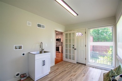 STUNNING MID-CENTURY RANCH - FULLY RENOVATED FOR MODERN LIVING! on Ruth Park Municipal Golf Course in Missouri - for sale on GolfHomes.com, golf home, golf lot