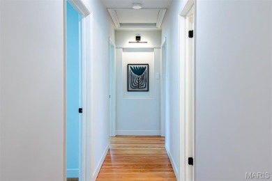 STUNNING MID-CENTURY RANCH - FULLY RENOVATED FOR MODERN LIVING! on Ruth Park Municipal Golf Course in Missouri - for sale on GolfHomes.com, golf home, golf lot