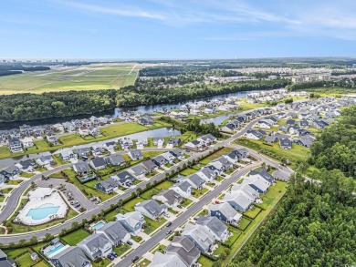 This beautiful 3-bedroom, 2.5-bath home is in the on Arrowhead Country Club in South Carolina - for sale on GolfHomes.com, golf home, golf lot