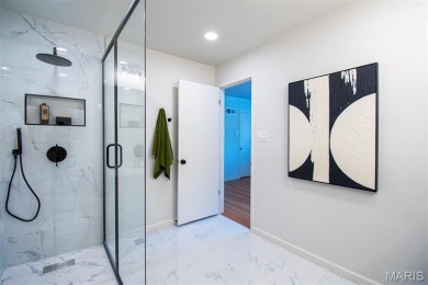 STUNNING MID-CENTURY RANCH - FULLY RENOVATED FOR MODERN LIVING! on Ruth Park Municipal Golf Course in Missouri - for sale on GolfHomes.com, golf home, golf lot