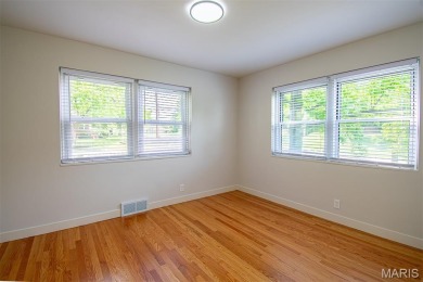 STUNNING MID-CENTURY RANCH - FULLY RENOVATED FOR MODERN LIVING! on Ruth Park Municipal Golf Course in Missouri - for sale on GolfHomes.com, golf home, golf lot