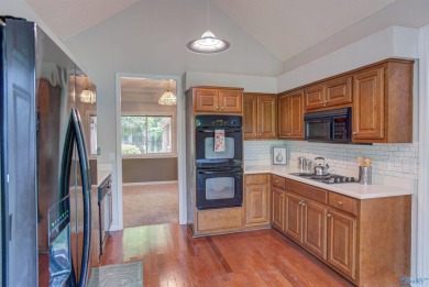 Must see this lovely condo in South HSV!  1900+ ft2, 3BR 2.5 BA on Becky Peirce Municipal Golf Course in Alabama - for sale on GolfHomes.com, golf home, golf lot