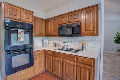 Must see this lovely condo in South HSV!  1900+ ft2, 3BR 2.5 BA on Becky Peirce Municipal Golf Course in Alabama - for sale on GolfHomes.com, golf home, golf lot