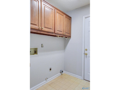 Must see this lovely condo in South HSV!  1900+ ft2, 3BR 2.5 BA on Becky Peirce Municipal Golf Course in Alabama - for sale on GolfHomes.com, golf home, golf lot