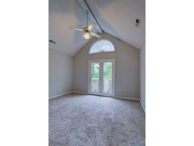 Must see this lovely condo in South HSV!  1900+ ft2, 3BR 2.5 BA on Becky Peirce Municipal Golf Course in Alabama - for sale on GolfHomes.com, golf home, golf lot