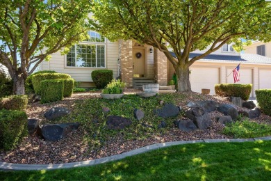 MLS# 283937. **Charming Home with Golf Course Views!** Discover on Horn Rapids Golf Club in Washington - for sale on GolfHomes.com, golf home, golf lot