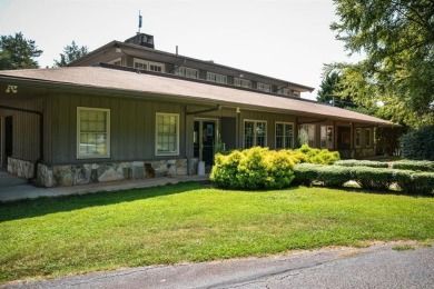 Looking to build your dream home in a fabulous gated on The Trail At Chickasaw Pointe in South Carolina - for sale on GolfHomes.com, golf home, golf lot