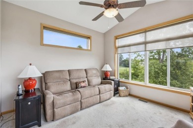 Beautifully maintained detached townhome located in the on The Ponds Golf Club in Minnesota - for sale on GolfHomes.com, golf home, golf lot