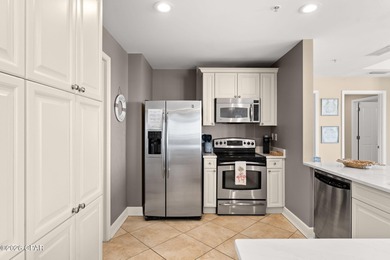 NEW QUARTZ COUNTERTOPS IN THE KITCHEN AND IN 4 BATHROOMS! Enjoy on Bay Point Resort Golf Club in Florida - for sale on GolfHomes.com, golf home, golf lot