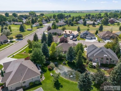 Tucked near Sage Lakes Golf Course, this timeless home offers a on Sage Lakes Municipal Golf Course in Idaho - for sale on GolfHomes.com, golf home, golf lot