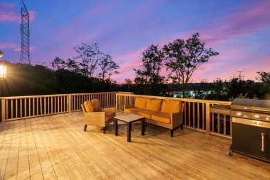 Sleek and sophisticated MODERN MASTERPIECE in one of Lemont's on Cog Hill Golf and Country Club in Illinois - for sale on GolfHomes.com, golf home, golf lot
