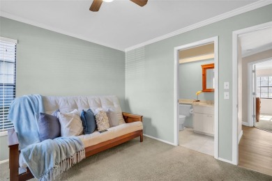 Beautiful and spacious 2-bedroom, 2-bath Camelot Village villa on Highland Lakes Executive Golf Course in Florida - for sale on GolfHomes.com, golf home, golf lot