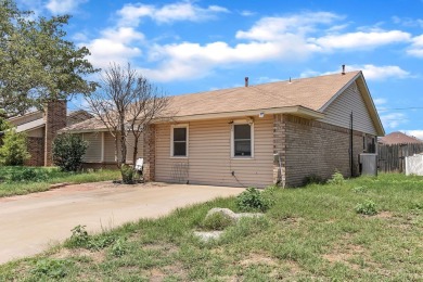 Spacious 5-bedroom, 2-bath brick home in Midland's Fairway Park on Hogan Park Golf Course in Texas - for sale on GolfHomes.com, golf home, golf lot