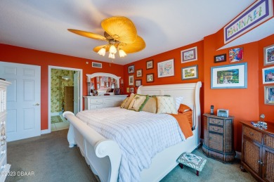 Spacious 2-bedroom 2 bath condo with open floor plan is perfect on Harbour Village Golf and Yacht Club in Florida - for sale on GolfHomes.com, golf home, golf lot