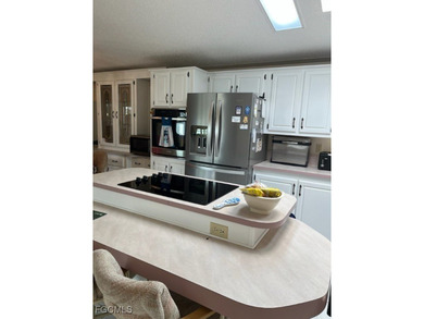 **Share Owned 2/2 Home in a Premier 55+ Community - LAKE VIEW ** on Six Lakes Country Club in Florida - for sale on GolfHomes.com, golf home, golf lot