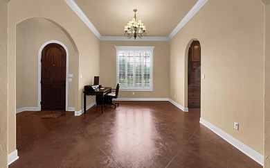 This 4-bedroom, 2.5-bathroom home features a spacious living on Twin Rivers Golf Club in Texas - for sale on GolfHomes.com, golf home, golf lot