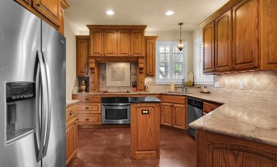 This 4-bedroom, 2.5-bathroom home features a spacious living on Twin Rivers Golf Club in Texas - for sale on GolfHomes.com, golf home, golf lot