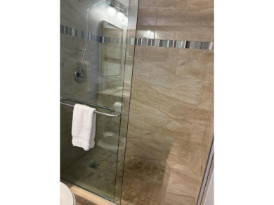 :Priced to sell! This light and bright upgraded 1 bedroom unit on Kings Point Golf -Flanders Way in Florida - for sale on GolfHomes.com, golf home, golf lot