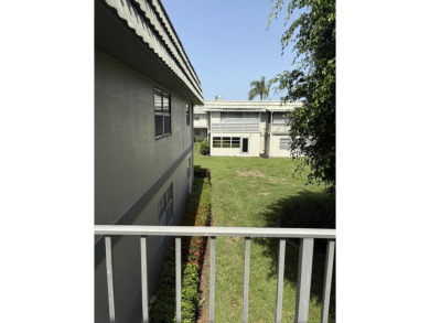 :Priced to sell! This light and bright upgraded 1 bedroom unit on Kings Point Golf -Flanders Way in Florida - for sale on GolfHomes.com, golf home, golf lot