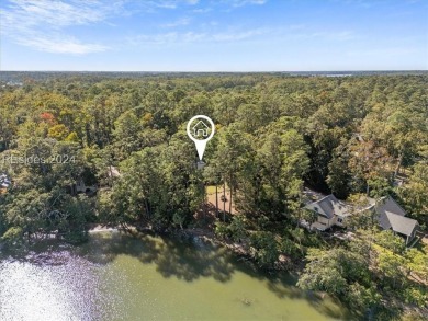 Charming Marsh-Front Retreat on Callawassie Island. This unique on Callawassie Island Club in South Carolina - for sale on GolfHomes.com, golf home, golf lot