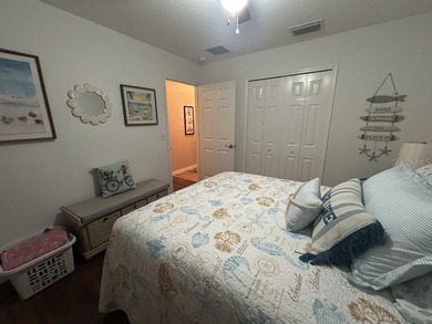 Beautifully maintained 4/3 with an office, brand new roof on Arlington Ridge Golf Club in Florida - for sale on GolfHomes.com, golf home, golf lot