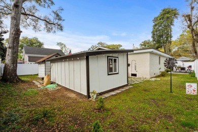 Location, location, location!! Just a short walk to the beach on Wicked Stick Golf Club in South Carolina - for sale on GolfHomes.com, golf home, golf lot