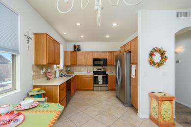 Welcome Home to this 1270 sq/ft home. This Arcadia model has a on Arizona Traditions Golf Club in Arizona - for sale on GolfHomes.com, golf home, golf lot