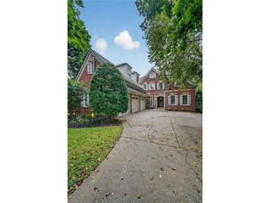 Welcome to The Overlook at Marietta Country Club! This beautiful on Marietta Country Club in Georgia - for sale on GolfHomes.com, golf home, golf lot