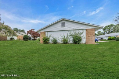 Completely upgraded with new kitchen cabinets, granite counter on Leisure Village West Assoc. in New Jersey - for sale on GolfHomes.com, golf home, golf lot