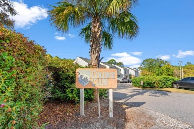 Corner unit... Don't miss this beautifully updated 2 bedroom, 1 on Cane Patch Driving Range in South Carolina - for sale on GolfHomes.com, golf home, golf lot