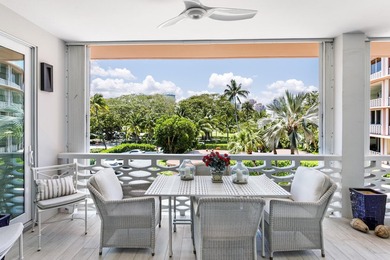 Completely renovated and spacious 2BR/2.5BA corner unit in the on Everglades Club in Florida - for sale on GolfHomes.com, golf home, golf lot