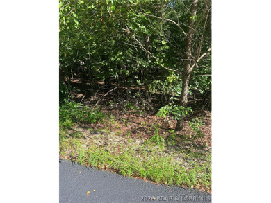 Lot 1275 in the sought-after Champions Run Subdivision offers a on The Club At Porto Cima in Missouri - for sale on GolfHomes.com, golf home, golf lot