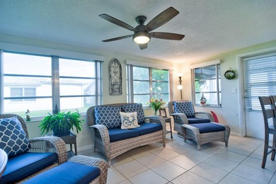 LOCATION, location, location! Welcome home to the highly on Mainlands Golf Club in Florida - for sale on GolfHomes.com, golf home, golf lot