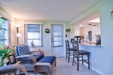 LOCATION, location, location! Welcome home to the highly on Mainlands Golf Club in Florida - for sale on GolfHomes.com, golf home, golf lot