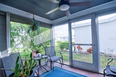 LOCATION, location, location! Welcome home to the highly on Mainlands Golf Club in Florida - for sale on GolfHomes.com, golf home, golf lot