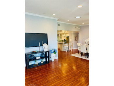 MUTUAL 5 corner expanded unit.  This remarkable single-story on Leisure World Seal Beach Golf Course in California - for sale on GolfHomes.com, golf home, golf lot