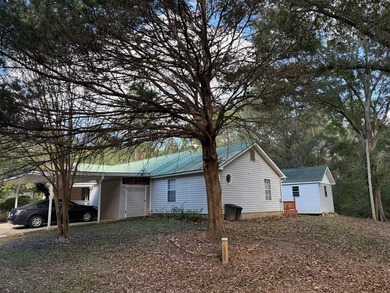 Minutes from I-59! Spacious country home, room for everything on The Kings Arrow Ranch in Mississippi - for sale on GolfHomes.com, golf home, golf lot