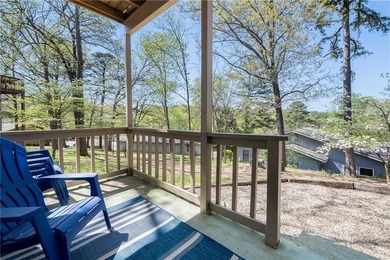 Affordable, end unit townhome! 3 bedrooms, plus a flex room.  2 on Bella Vista Country Club and Golf Course in Arkansas - for sale on GolfHomes.com, golf home, golf lot