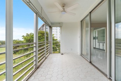 This spacious 5th-floor, 3 Beds, 2 Baths, condo offers 1,500 on Palm-Aire Country Club and Resort - Palms in Florida - for sale on GolfHomes.com, golf home, golf lot