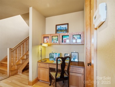 This custom home has incredible northwestern long range mountain on Mountain Air Country Club in North Carolina - for sale on GolfHomes.com, golf home, golf lot