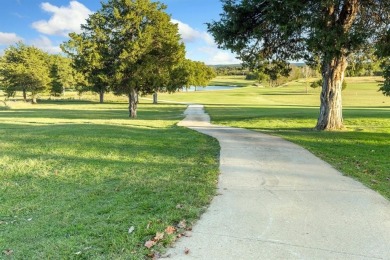 Located just 2 miles from Bull Shoals Lake in Diamond City on Diamond Hills Country Club in Arkansas - for sale on GolfHomes.com, golf home, golf lot