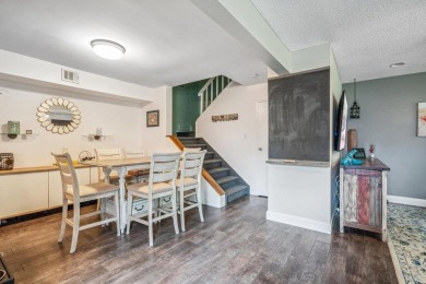 Beautifully updated 3 bedroom condo in the desirable Woodgate on Holbrook Country Club Golf Course in New York - for sale on GolfHomes.com, golf home, golf lot