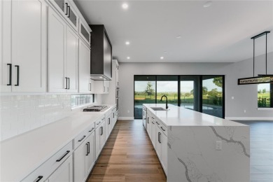 STUNNING ESTATE IN BELLA COLLINA - Welcome to the exquisite on Bella Collina Golf Club in Florida - for sale on GolfHomes.com, golf home, golf lot