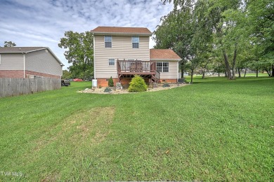 Cozy Mountain-View Home in the Heart of Bristol, TN. Tucked away on Country Club of Bristol in Tennessee - for sale on GolfHomes.com, golf home, golf lot
