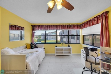 ***JUST LISTED****55+ COMMUNITY, THIS UNIT HAS IT ALL, ON THE on Sunrise Lakes Phase IV Golf Course in Florida - for sale on GolfHomes.com, golf home, golf lot