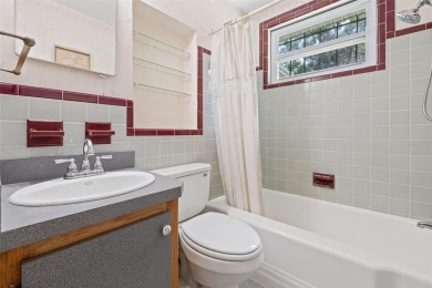 Welcome to one of Clearwater's most coveted neighborhoods, the on Clearwater Executive Golf Course in Florida - for sale on GolfHomes.com, golf home, golf lot