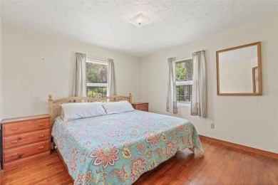 Welcome to one of Clearwater's most coveted neighborhoods, the on Clearwater Executive Golf Course in Florida - for sale on GolfHomes.com, golf home, golf lot
