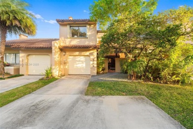 Spectacular Townhouse Located in the privileged area of Doral on Costa Greens Golf Club in Florida - for sale on GolfHomes.com, golf home, golf lot